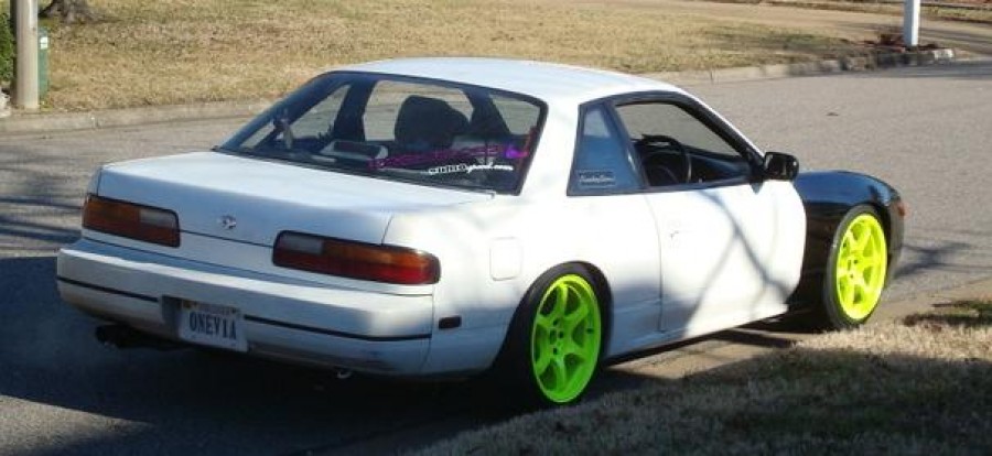 Nissan Silvia S13 roues Rays Gram Ligths 57 D R17 9J ET12 215/45
