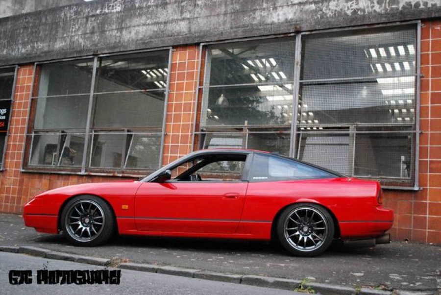 Nissan 180SX/200SX/240SX roues .COM Racing Chrome R17 9J ET15 215/45