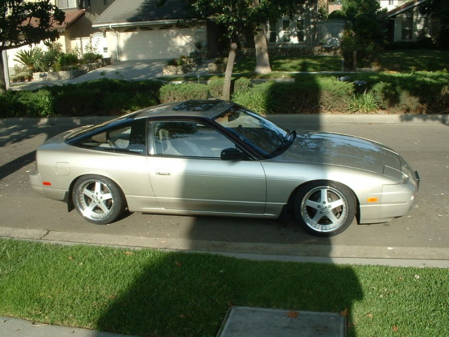 Nissan 180SX/200SX/240SX roues Work Equip 05 R17 9J ET16 215/45 10J ET18 235/40