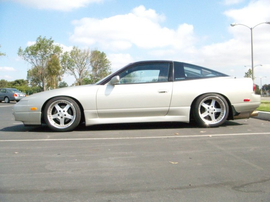 Nissan 180SX/200SX/240SX roues Work Equip 05 R17 9J ET16 215/45 10J ET18 235/40