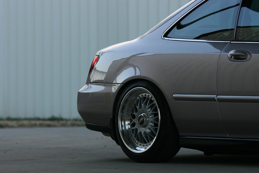 Acura CL roues Work Ewing 1 R17 8J ET25 215/45 ET21