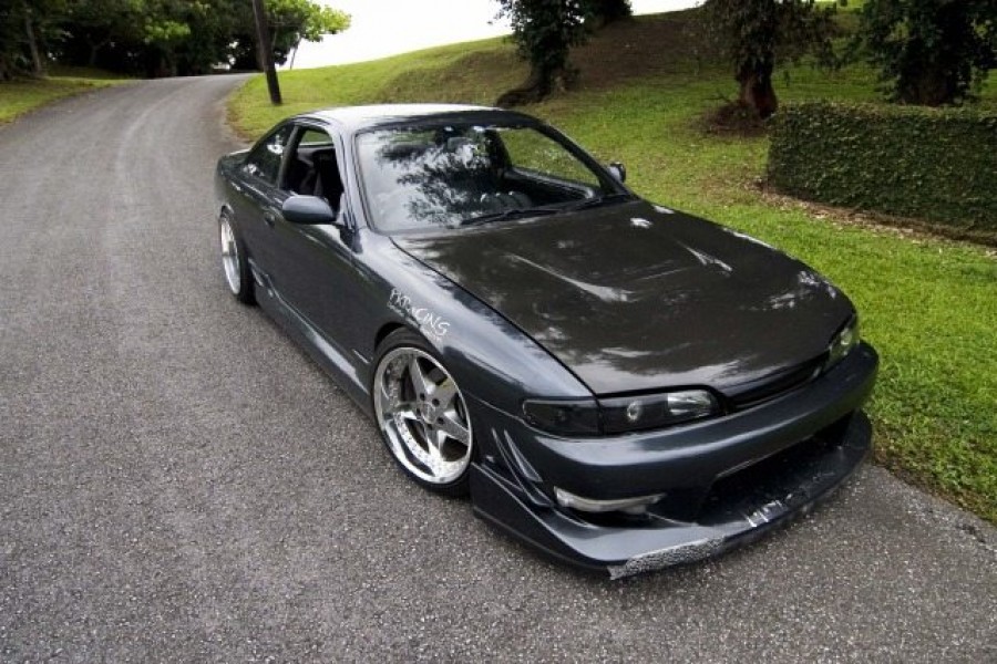 Nissan Silvia S14 roues Work Equip 05 R18 10J ET18 235/40 11J ET19 265/35