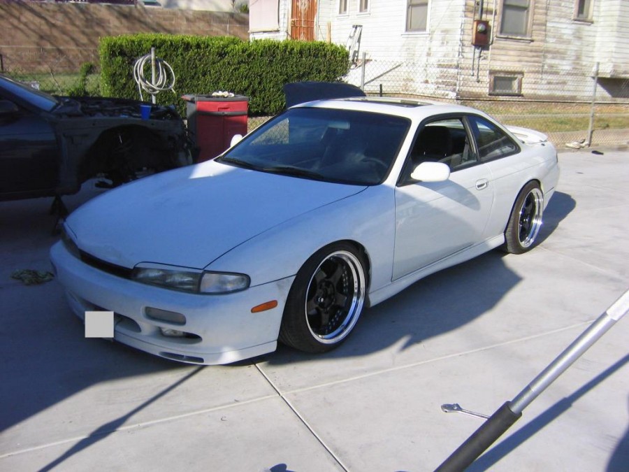Nissan Silvia S14 roues SSR Professor SP1 R18 10J ET24 225/40 kornaz 