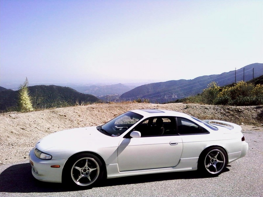 Nissan Silvia S14 roues 5Zigen FN01R-C R17 9J ET15 235/45 10J ET12 255/40