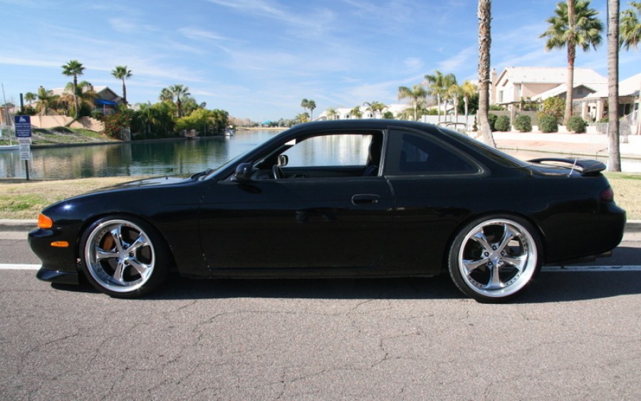 Nissan Silvia S14 roues Work VS-KF R18 9J ET15 225/40 R19 10.5J ET23 245/35 IntensePower 