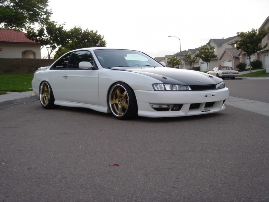 Nissan Silvia S14 roues Rays Gram Lights 57 Pro R17 10J ET25 225/35 R18 ET14 225/40