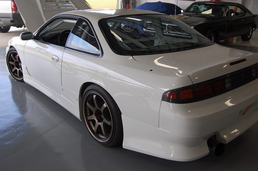 Nissan Silvia S14 roues MB Weapon R18 9J ET15 225/40
