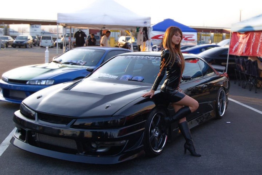 Nissan Silvia S14 roues Rays Gram Lights 57F Pro R18 9J ET24 225/40 10J ET22 255/35