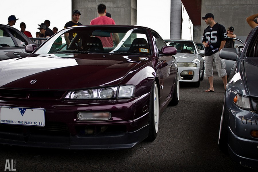 Nissan Silvia S14 roues Rays Volk Racing TE37 R17 9J ET22 215/45