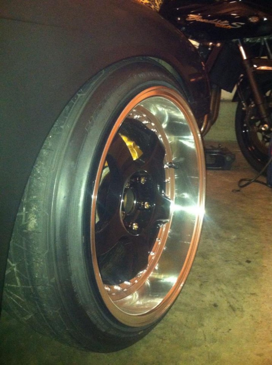 Nissan Silvia S14 roues Konig Wheels SSM R18 10J ET15 225/40