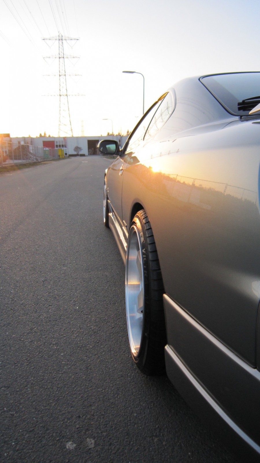 Nissan Silvia S15 roues Rota GTR R18 8.5J ET35 215/40 GTR-D 10J 255/35