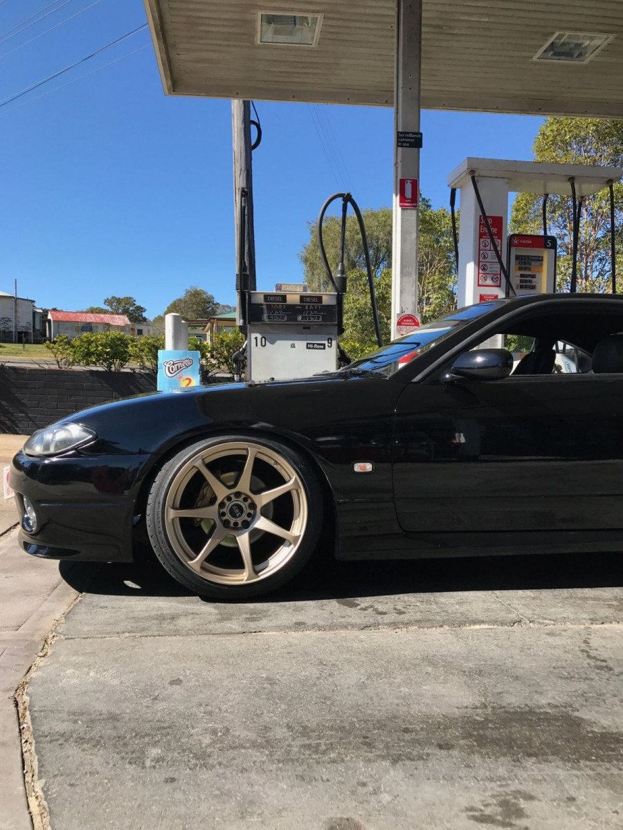 Nissan Silvia S15 roues CST Hyper Zero 1 R18 9.5J ET15 225/40