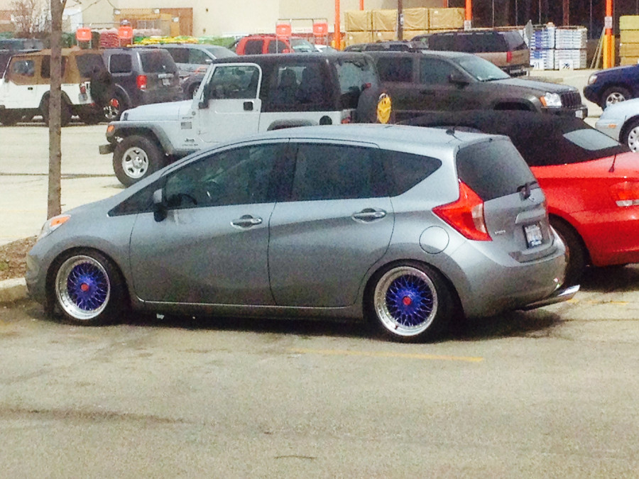 Nissan Versa Note roues BBS RC90 R17 8J ET20 205/40 Necosnote 