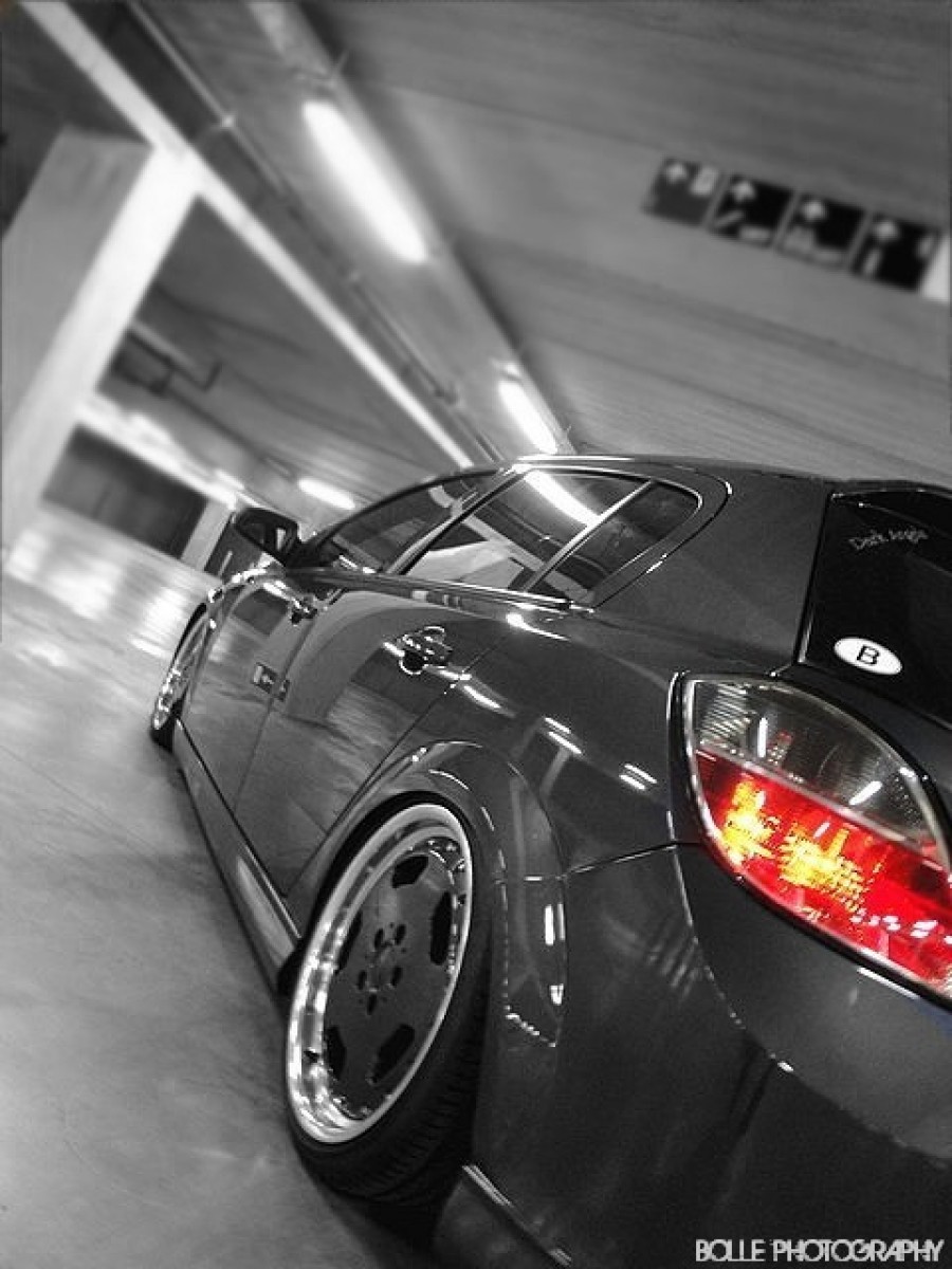 Opel Astra H roues BBS Mercedes AMG Aero II R18 8.5J ET44 215/35