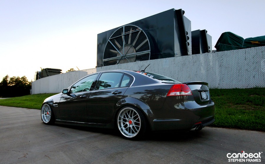 Pontiac G8 roues Linea Corse Z2S R19 9.5J ET35 235/30