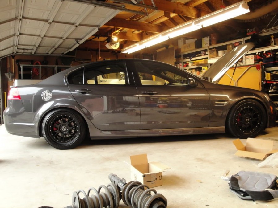 Pontiac G8 roues Linea Corse L22 R19 8.5J ET30 245/40 10J ET37