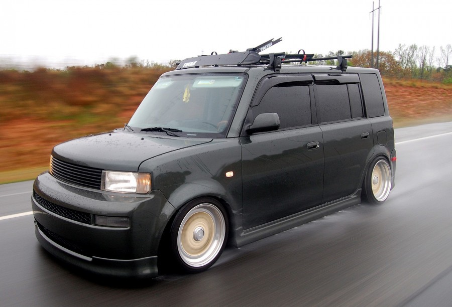 Scion xB roues BBS RS 039 R16 8J ET24 195/40 RS 040 9J ET12 195/45