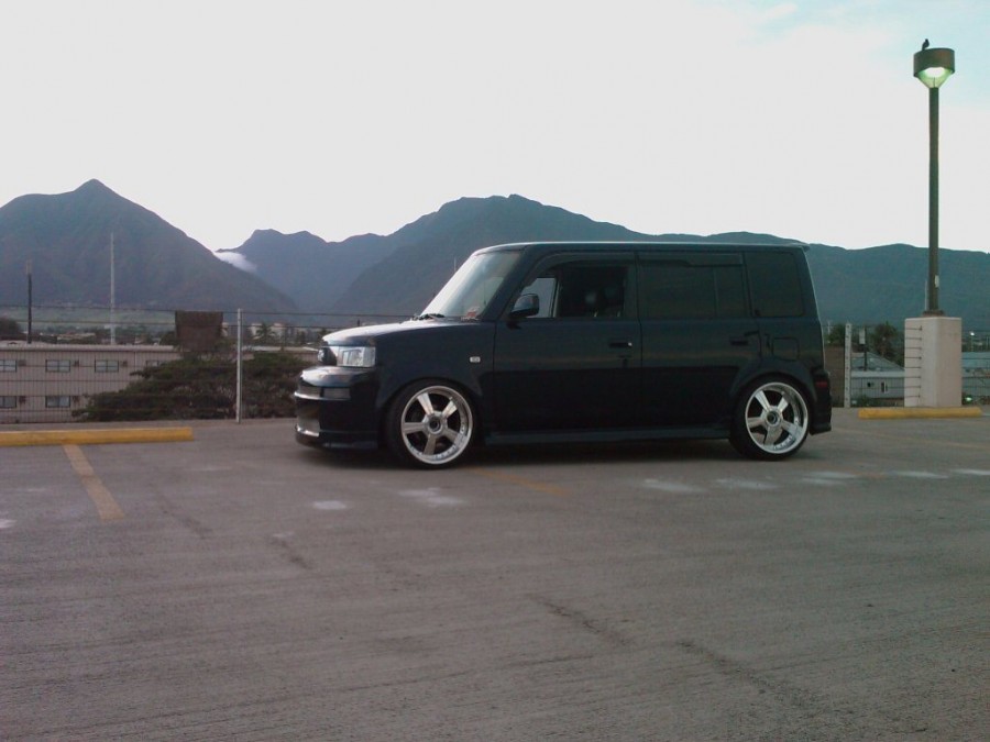 Scion xB roues Weds Sport Bvillens Ventus R18 8.5J ET19 215/35 9.5J ET22 225/35