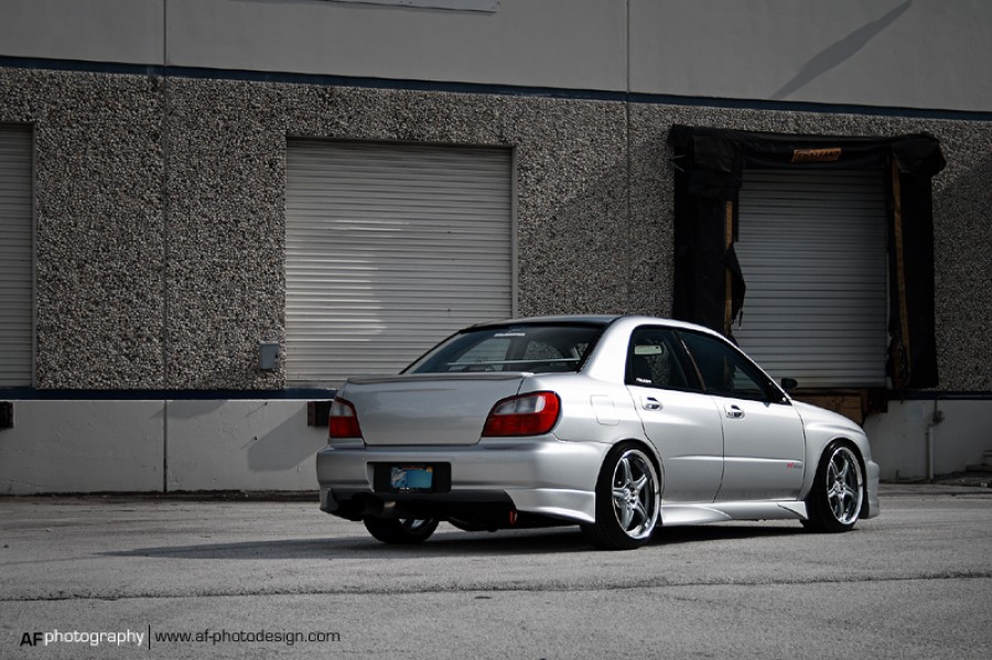 Subaru Impreza GD, GG roues SSR D5R R18 9J ET35 225/40