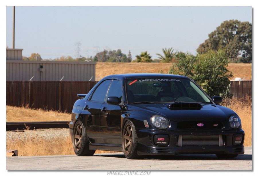Subaru Impreza roues Rota Grid R18 9.5J ET38 255/35