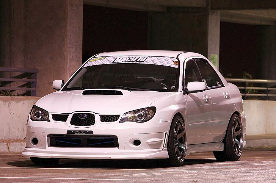 Subaru Impreza roues Rota Grid R18 10J ET35 255/35 WRX 