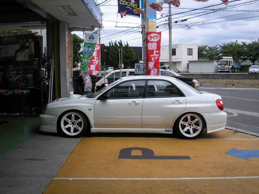 Subaru Impreza GD, GG roues Rays Volk Racing TE37 R18 10.5J ET15 255/35 WRX STI 