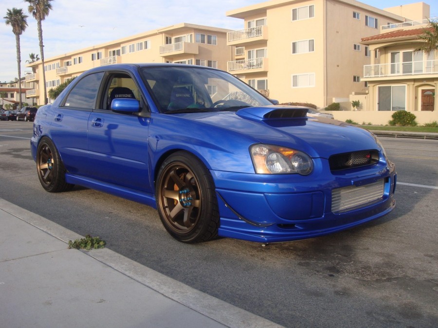 Subaru Impreza roues Rota Grid R18 10J ET35 255/40 ET32 WRX STI 
