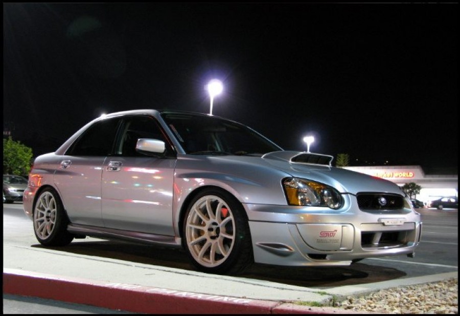 Subaru Impreza roues Rota G-force R18 9J ET35 235/40 WRX STI 
