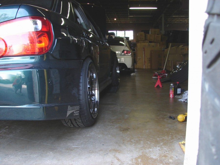 Subaru Impreza roues Enkei RPF1 R18 10.5J ET15 265/35 WRX STI 
