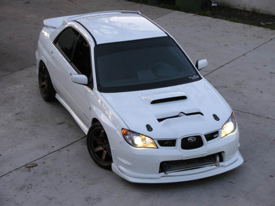 Subaru Impreza roues Rota Grid R18 10J ET35 255/35 WRX STI 