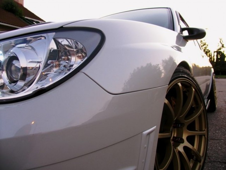 Subaru Impreza roues Advan Yokohama RS R18 10J ET35 265/35 WRX STI 