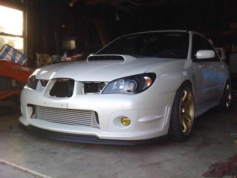 Subaru Impreza roues Rota Grid R18 9.5J ET33 255/35 ET38 WRX STI 