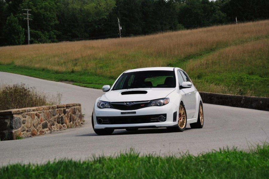 Subaru Impreza GE, GV, GH, GR roues OEM Subaru Impreza R18 8.5J ET52 265/35 WRX STI 