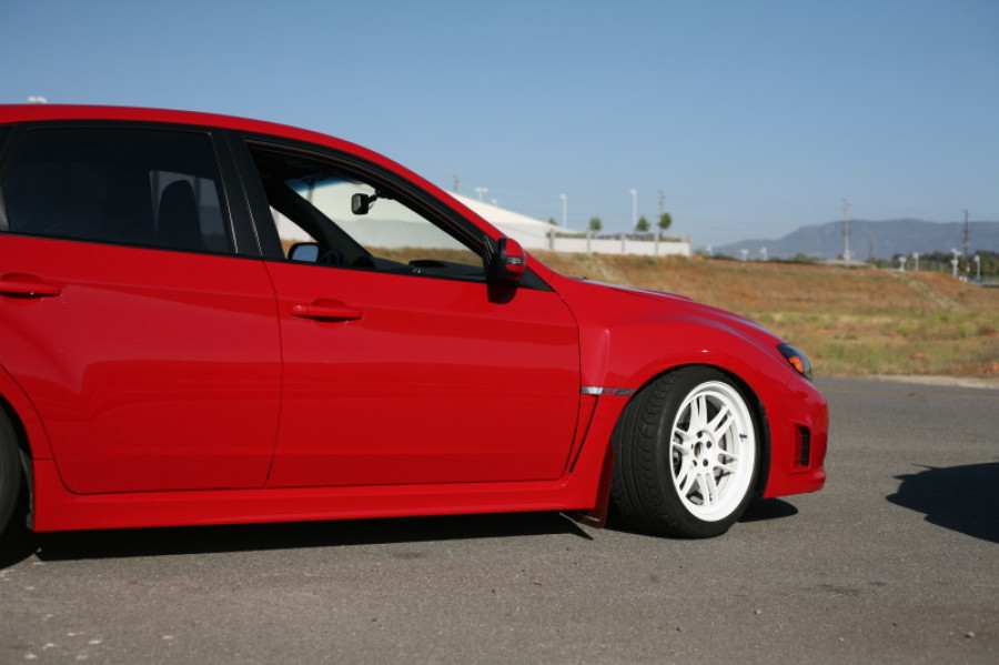 Subaru Impreza roues Enkei RPF1 R18 10J ET35 265/35 ET38 WRX STI 