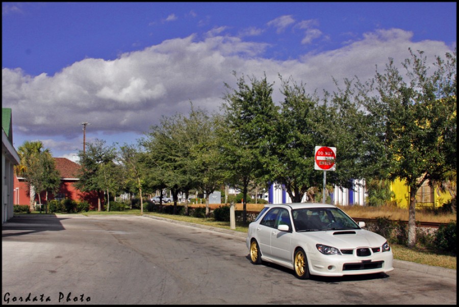 Subaru Impreza roues Enkei RPF1 R17 8J ET40 235/40 WRX Wagon 