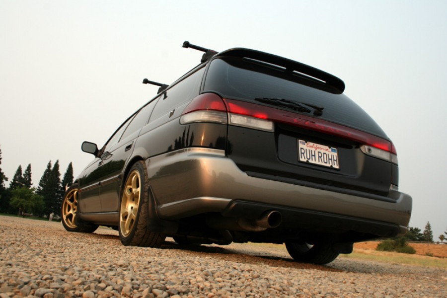 Subaru Legacy BD, BG, BK roues Rota Boost R17 8J ET48 235/40 Wagon 