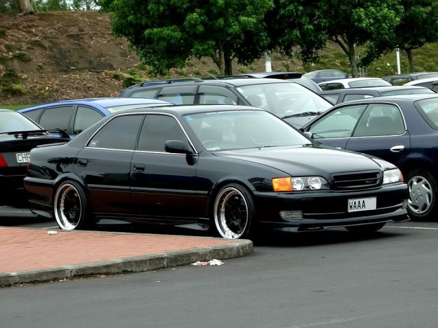 Toyota Chaser 100 roues WOLF S1P R18 9J ET15 215/40 225/40