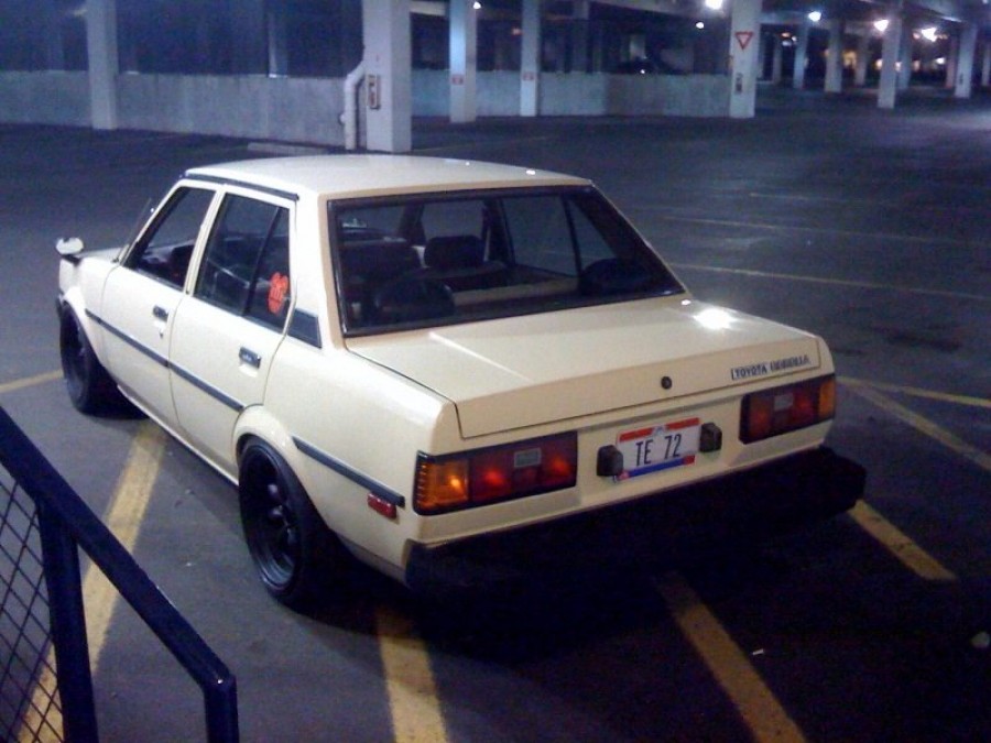 Toyota Corolla E70 roues XXR 513 R16 8J 205/40