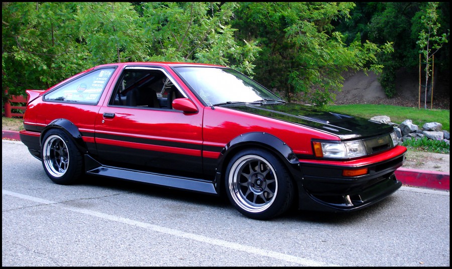 Toyota Corolla Levin AE85/AE86 roues Jline 10SL2 R16 9.5J 225/40 ET-43 235/45