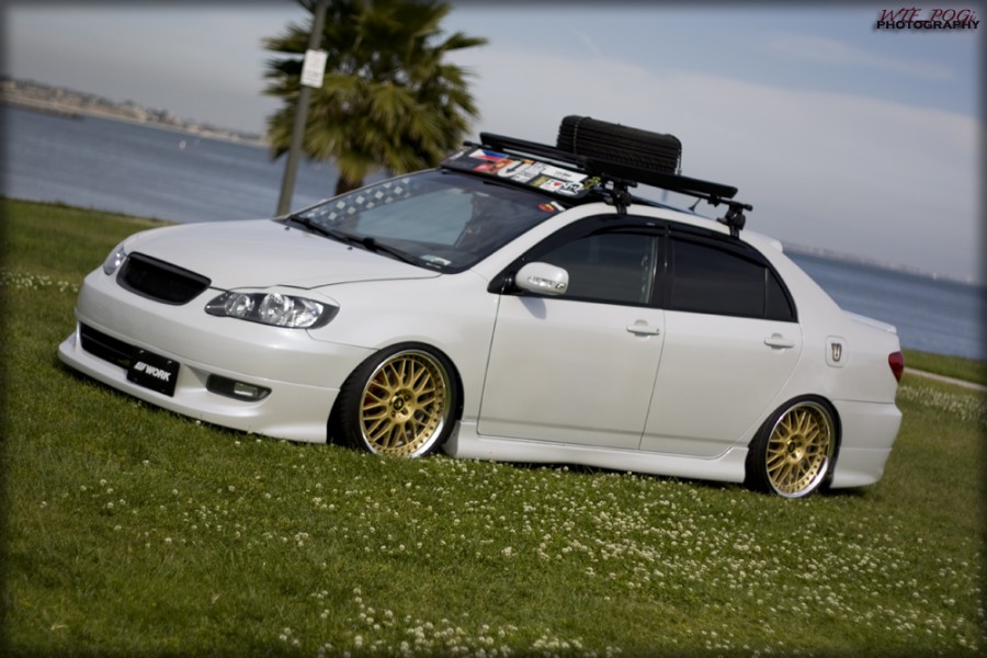 Toyota Corolla E120/E130 roues Work VS-XX R18 8J ET26 215/40 9.5J ET32 225/40