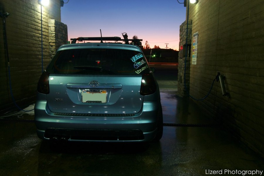 Toyota Matrix E130 roues Rota DPT R18 9J ET33 225/40 10J 245/40
