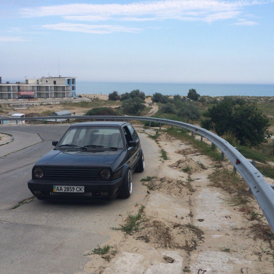 Volkswagen Golf roues Enzo c R16 9J ET3 175/50 dezent c ET-1