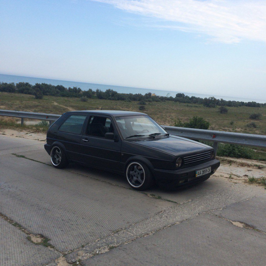 Volkswagen Golf roues Enzo c R16 9J ET3 175/50 dezent c ET-1
