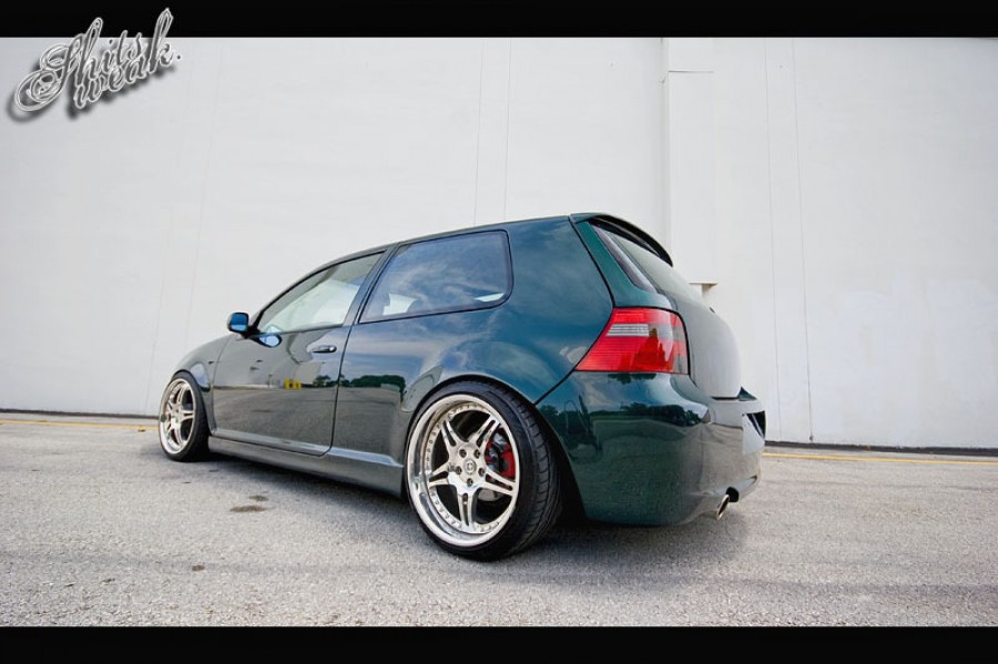Volkswagen Golf roues HRE 547R R18 8.5J 215/40 10.5J ET-2 235/40