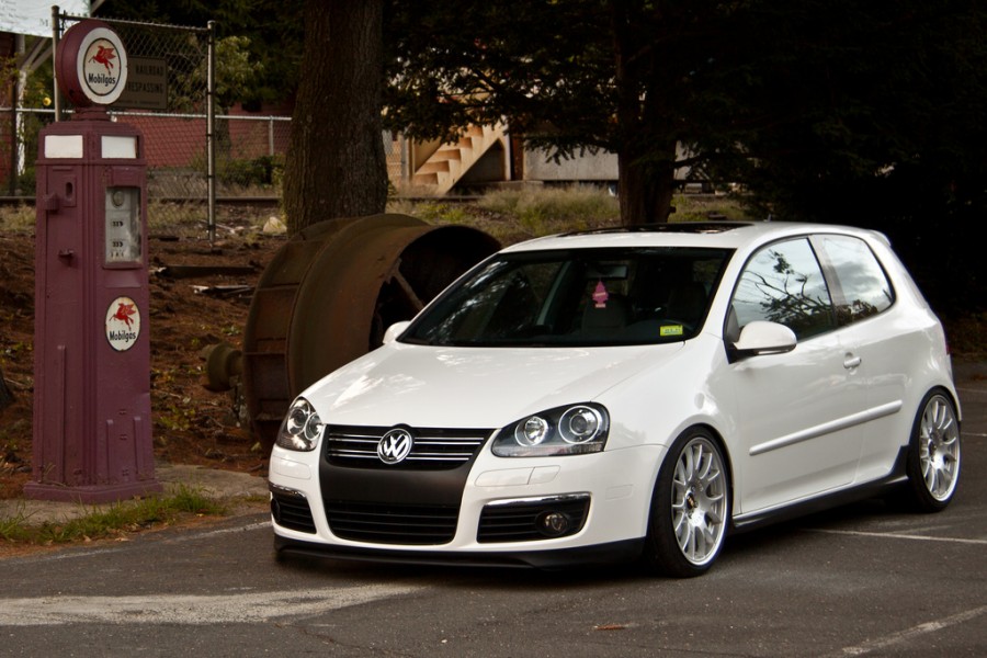Volkswagen Golf roues BBS CH R18 8J ET30 205/40 ET32