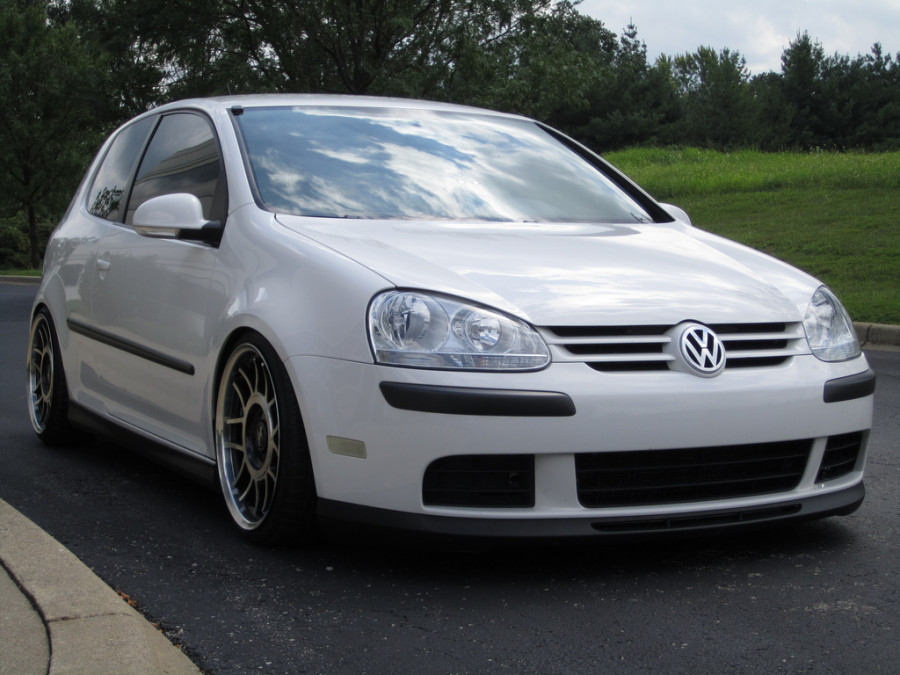 Volkswagen Golf roues RML Snowflakes R18 8.5J ET42 215/35