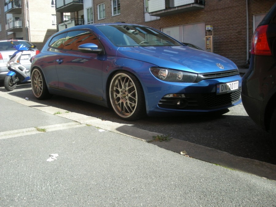Volkswagen Scirocco 3e génération roues BBS RS-GT R20 9.5J ET36 235/30