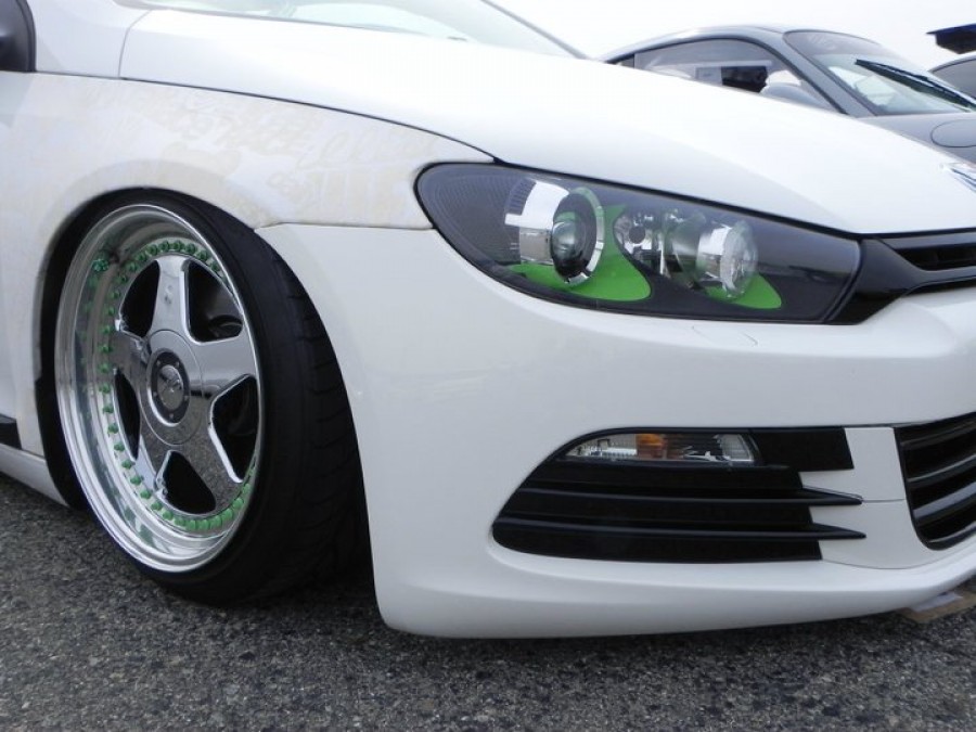 Volkswagen Scirocco 3e génération roues OZ Racing Futura 3 R18 9.5J ET27 215/40 10.5J ET15 235/40