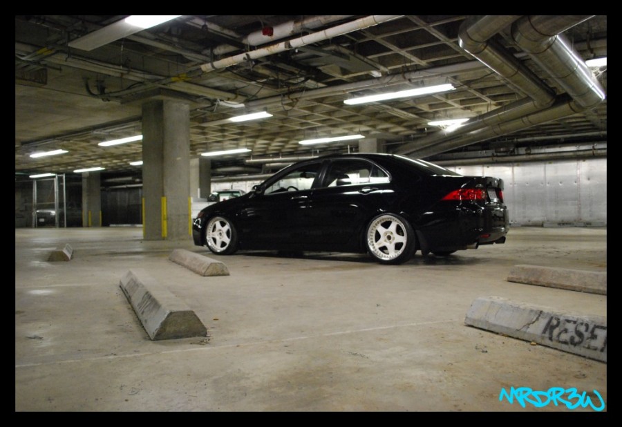 Acura TSX CL9 roues SSR Koenig Monster R18 8J ET35 205/40 9J 215/40
