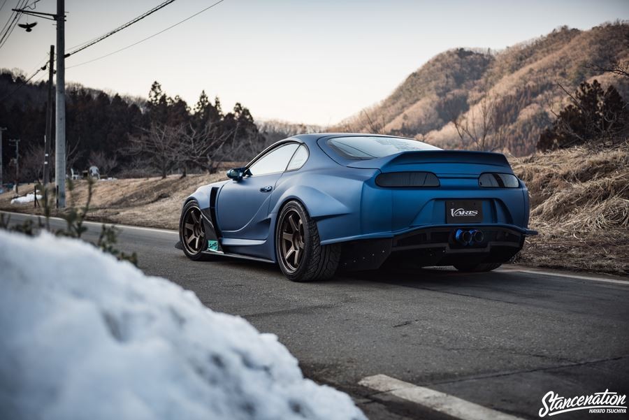 Toyota Supra A80 roues Rays Volk Racing TE37 R19 295/30